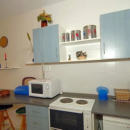 Kosztolanyi Apartmanhaz 3*