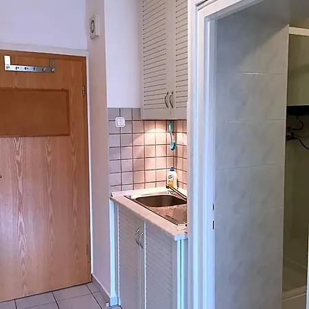 Kosztolanyi Apartmanhaz Aparthotel 3*