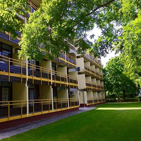Kosztolanyi Apartmanhaz Balatonfüred