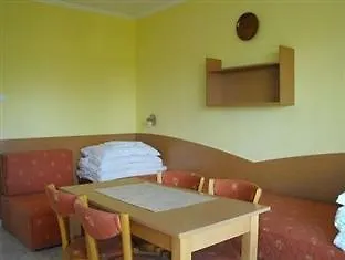 Lejlighedshotel Kosztolanyi Apartmanhaz
